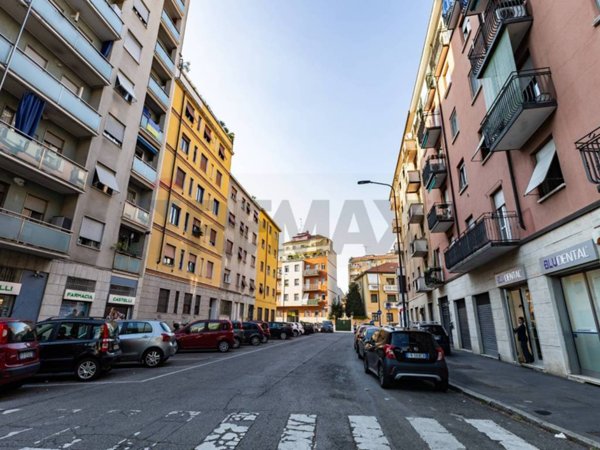 appartamento in vendita a Milano in zona Bovisa