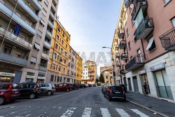 appartamento in vendita a Milano in zona Bovisa