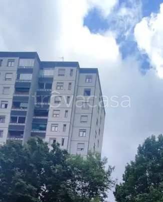 appartamento in vendita a Milano in zona Gallaratese