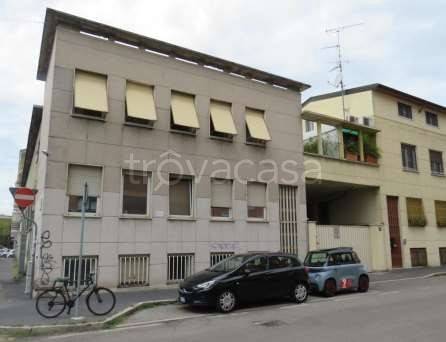 appartamento in vendita a Milano in zona Bovisa