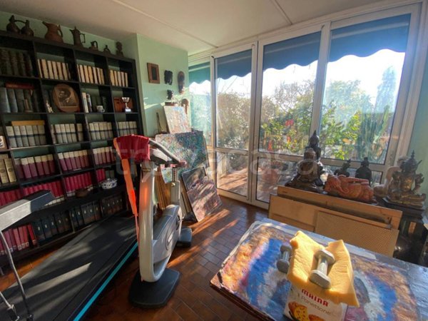 appartamento in vendita a Milano in zona Prato Centenaro