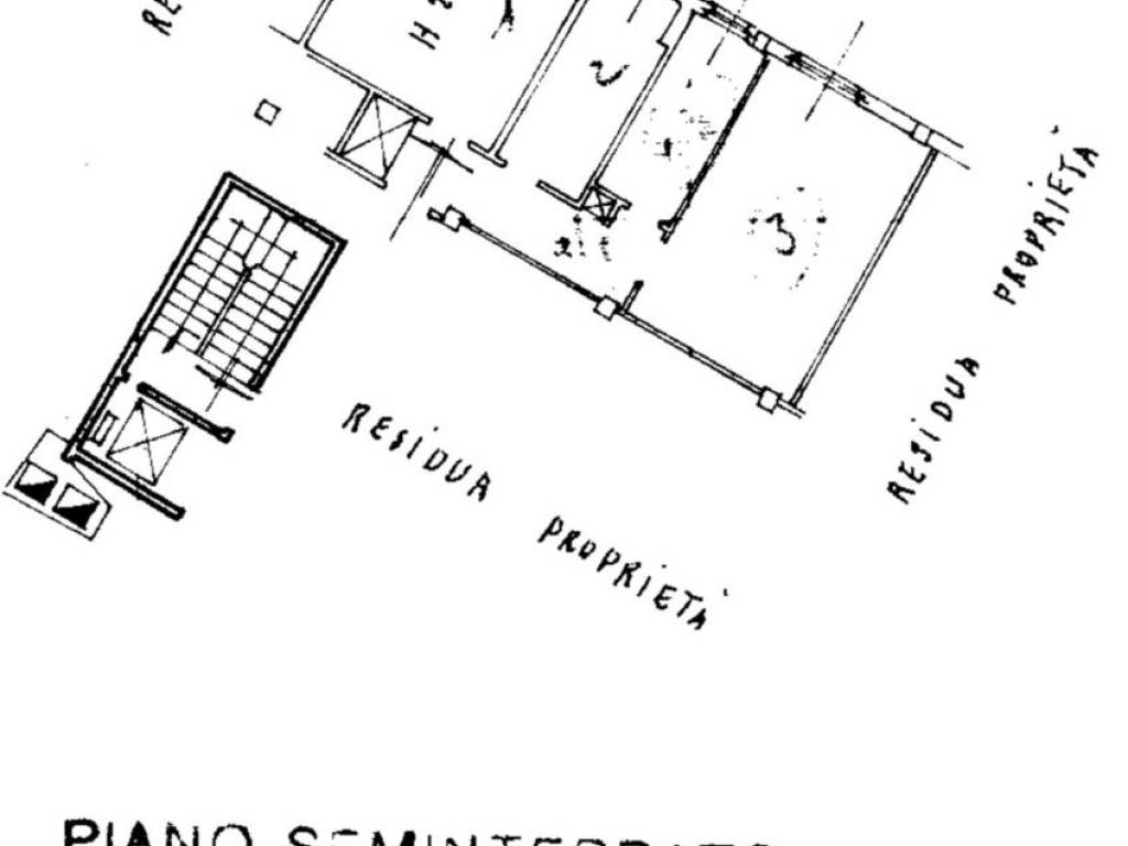 appartamento in vendita a Milano in zona Adriano
