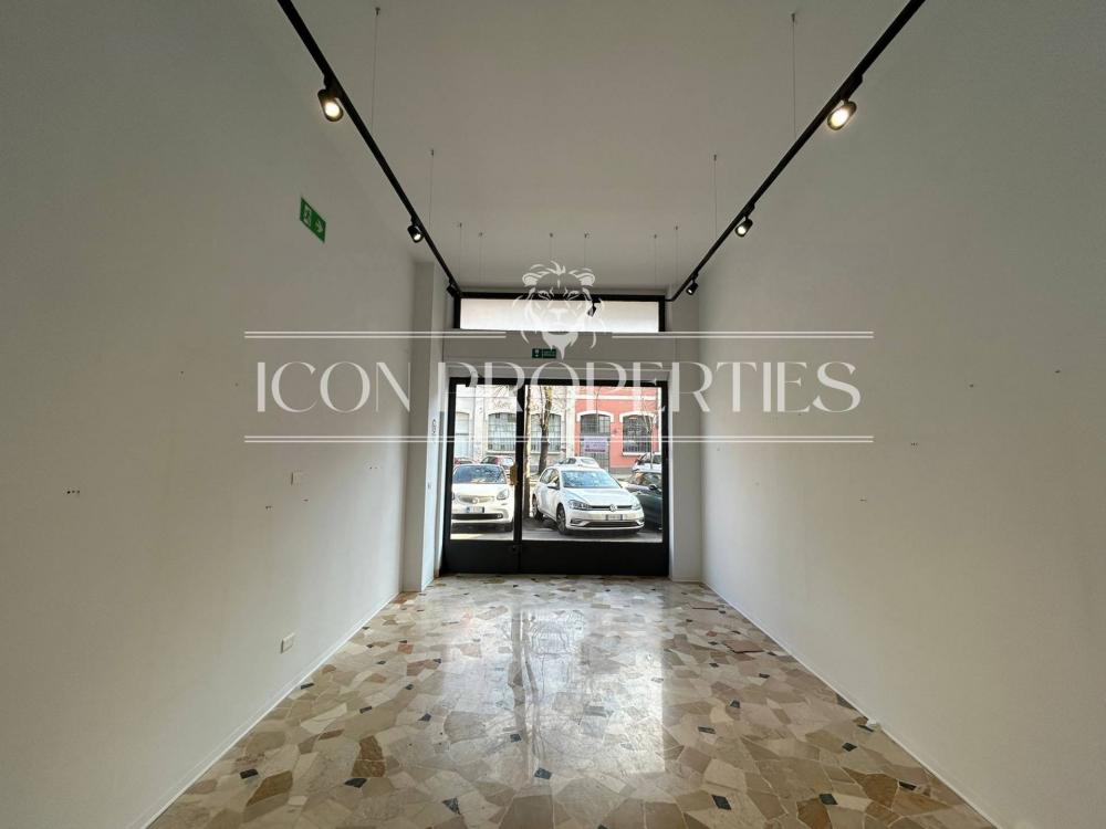 negozio in vendita a Milano in zona Solari