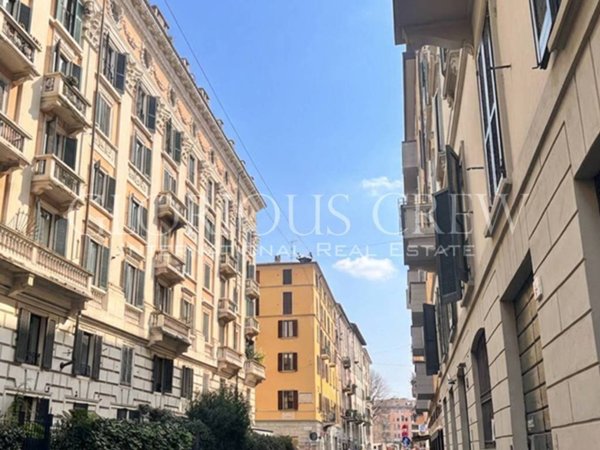 ufficio in vendita a Milano