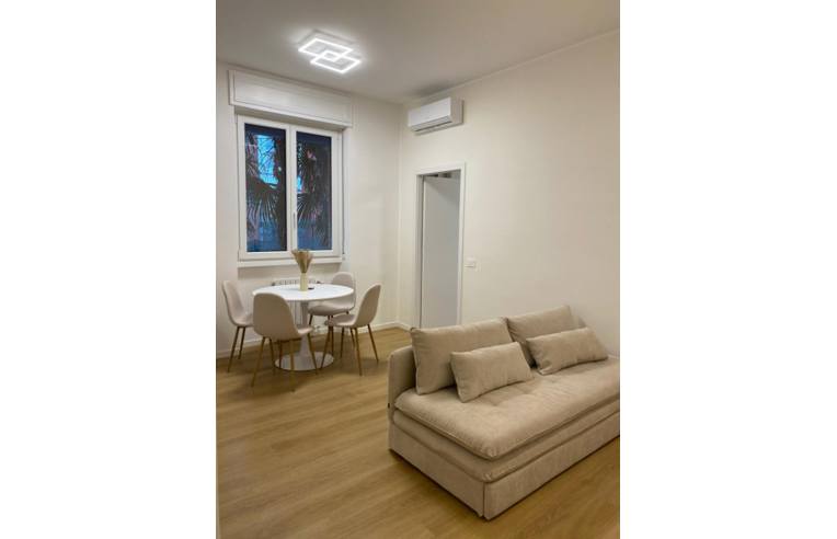 appartamento in vendita a Milano in zona Corvetto