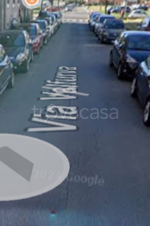 appartamento in vendita a Milano in zona Prato Centenaro