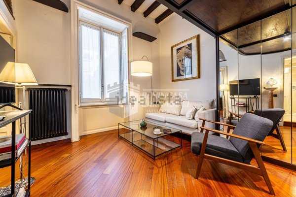 appartamento in vendita a Milano in zona Brera