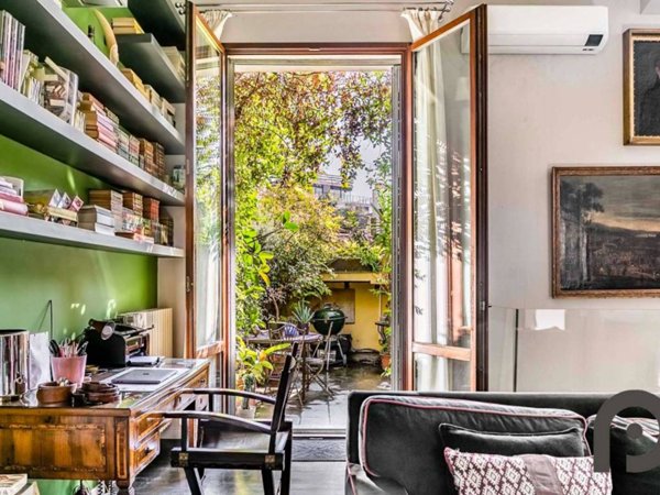 appartamento in vendita a Milano in zona Isola