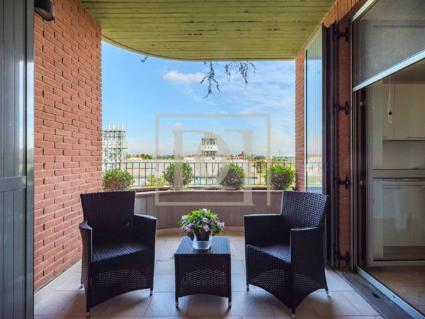 appartamento in vendita a Milano in zona Adriano