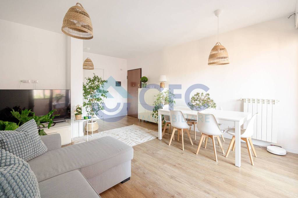 appartamento in vendita a Milano in zona Lambrate