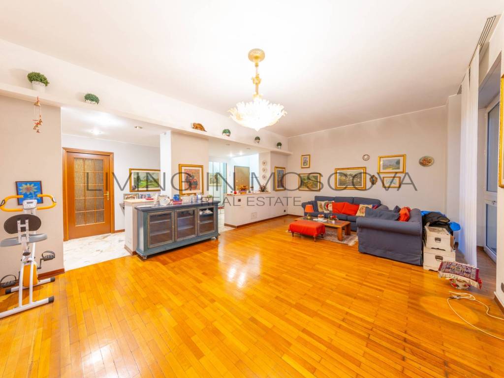 appartamento in vendita a Milano in zona Brera