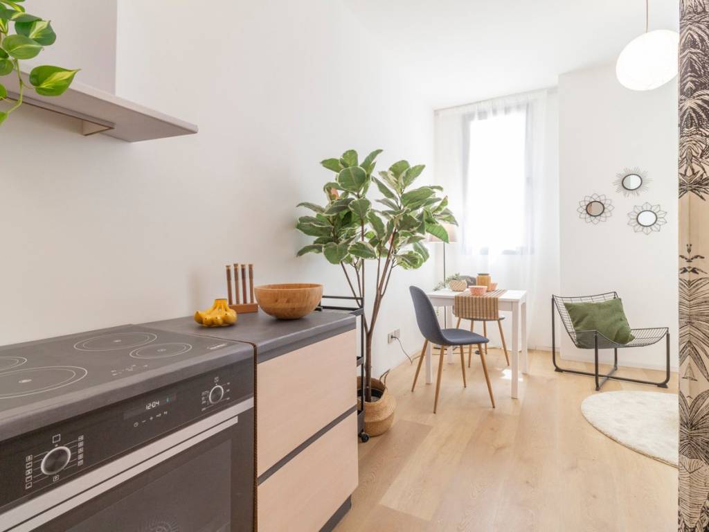 appartamento in vendita a Milano in zona Vigentino