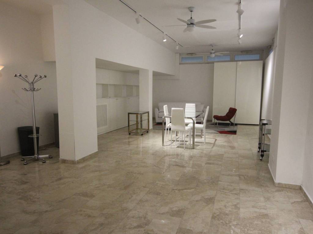ufficio in vendita a Milano in zona Il Portello