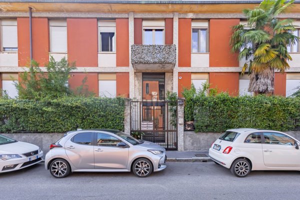 appartamento in vendita a Milano in zona Niguarda