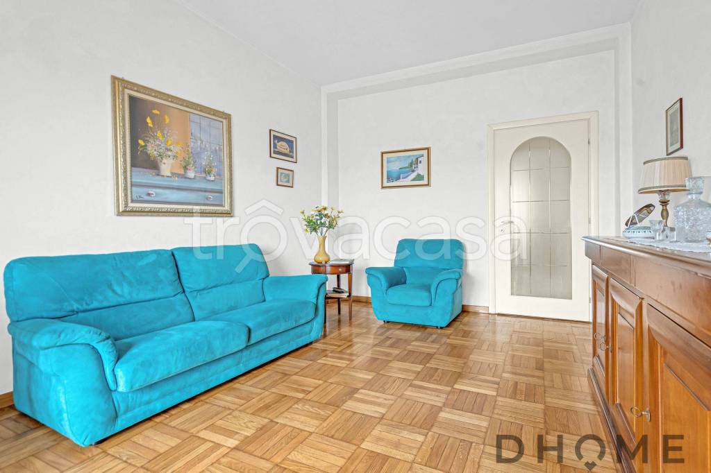 appartamento in vendita a Milano in zona Stazione Centrale