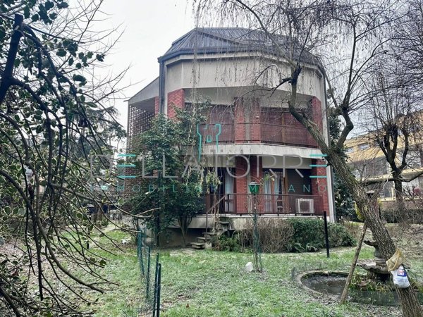 casa indipendente in vendita a Milano in zona San Siro