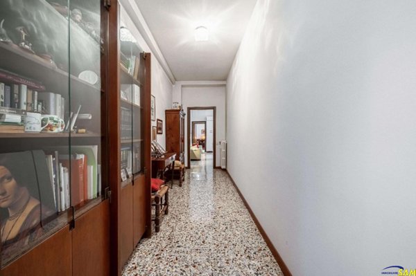 appartamento in vendita a Milano in zona Corvetto