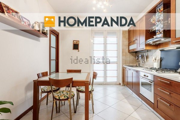 appartamento in vendita a Milano in zona Lorenteggio