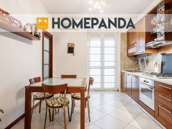 appartamento in vendita a Milano in zona Lorenteggio