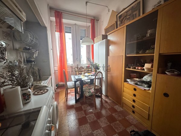 appartamento in vendita a Milano in zona Bocconi