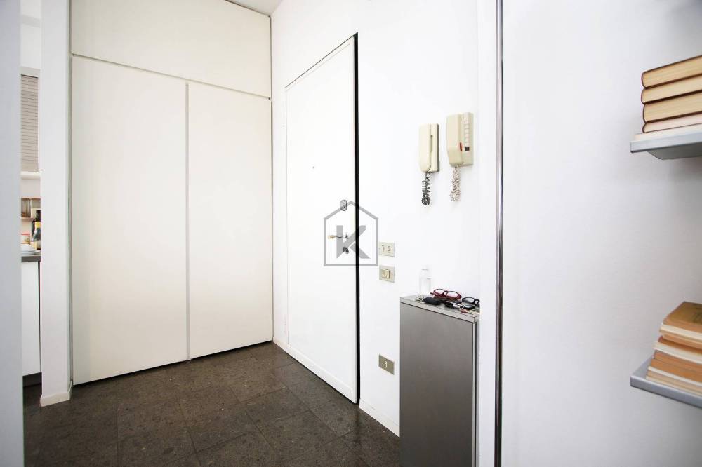 appartamento in vendita a Milano in zona Isola