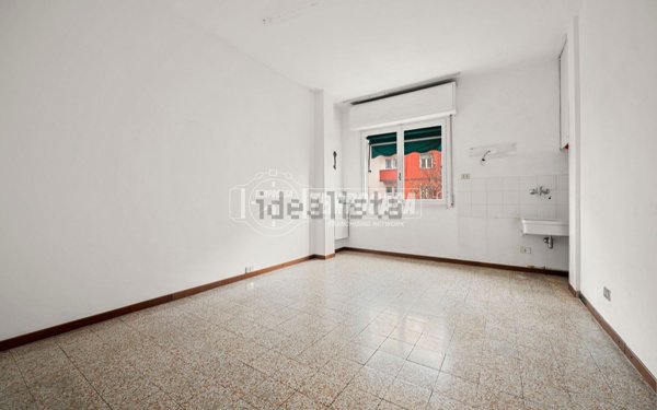 appartamento in vendita a Milano in zona Piazzale Lodi