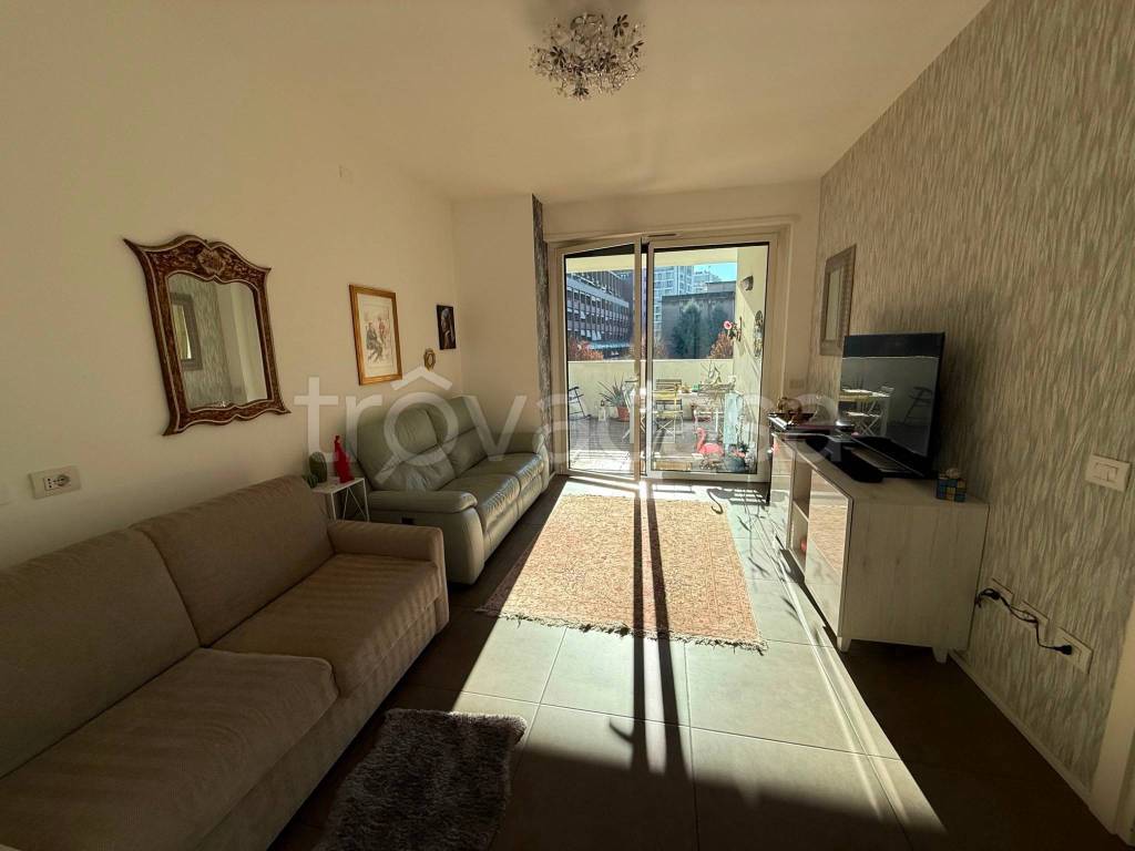 appartamento in vendita a Milano in zona Vigentino