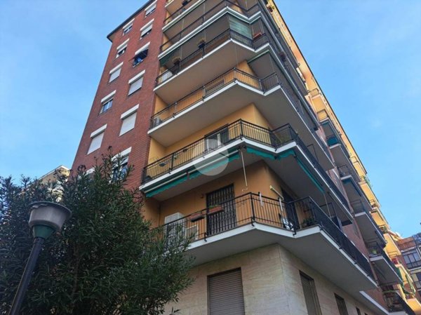 appartamento in vendita a Milano in zona Affori