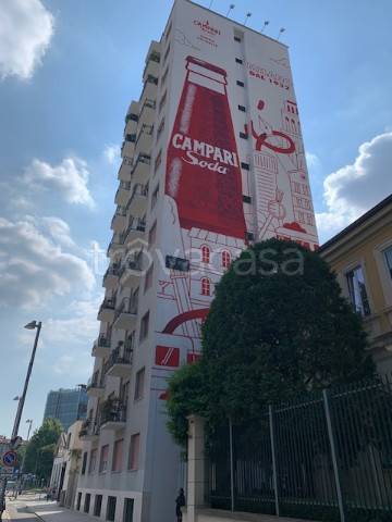 appartamento in vendita a Milano in zona Porta Garibaldi