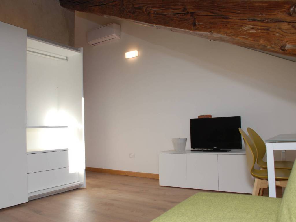 appartamento in vendita a Milano in zona Porta Romana