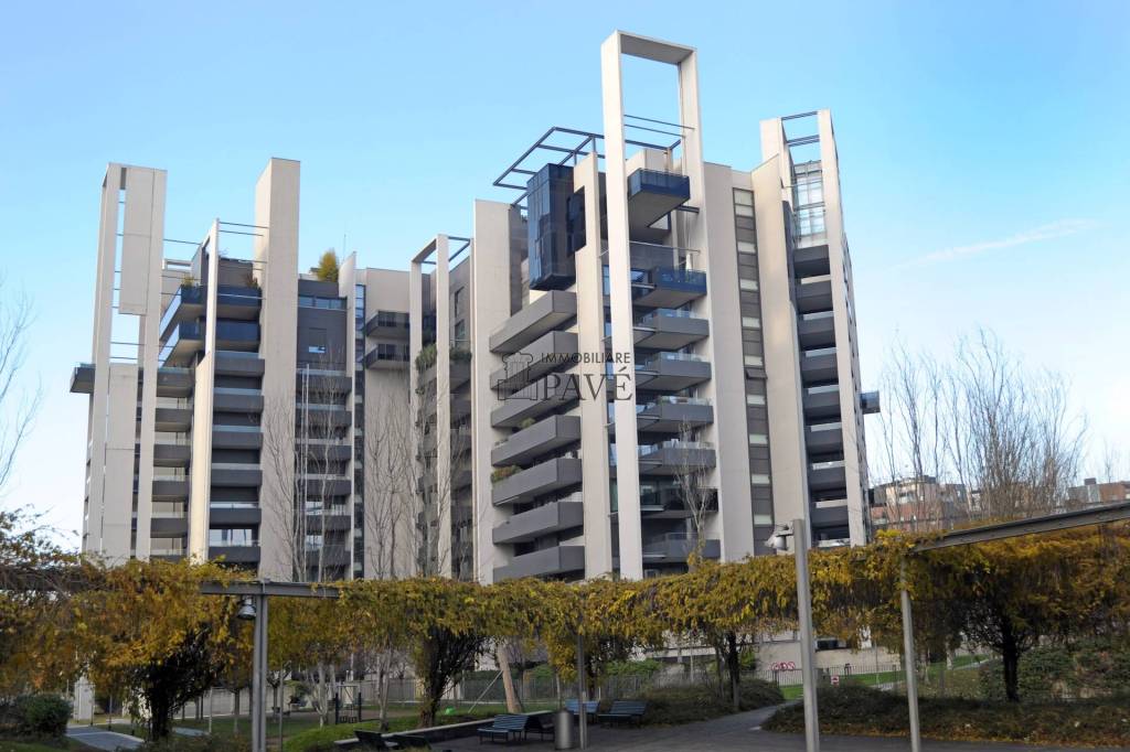 appartamento in vendita a Milano in zona Il Portello
