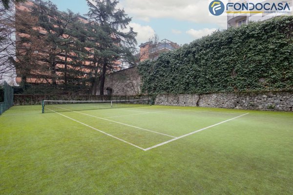 appartamento in vendita a Milano in zona Stadera