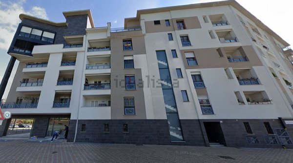 appartamento in vendita a Milano in zona Quinto Romano