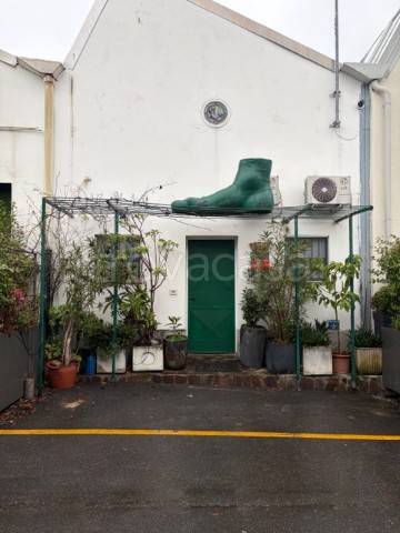 appartamento in vendita a Milano in zona Vigentino