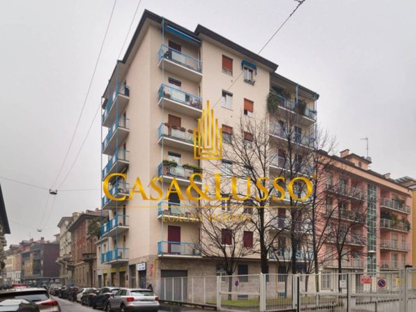 appartamento in vendita a Milano in zona Bocconi