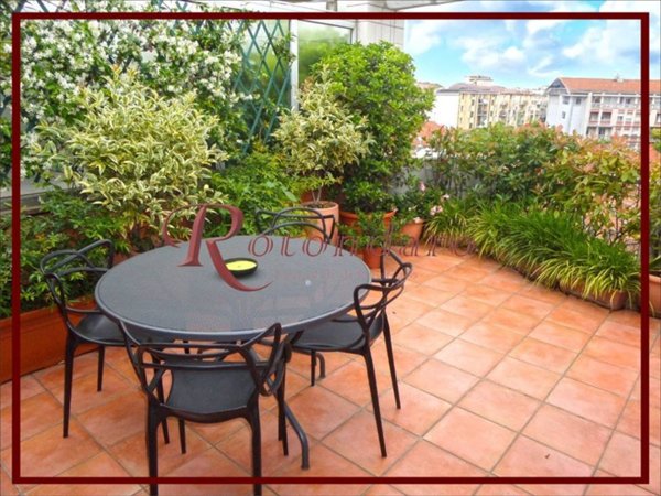 appartamento in vendita a Milano in zona Isola