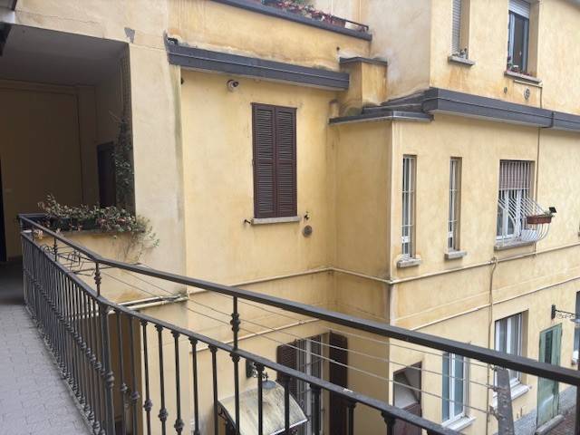 appartamento in vendita a Milano in zona Chiesa Rossa