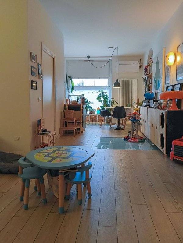 appartamento in vendita a Milano in zona Ronchetto sul Naviglio