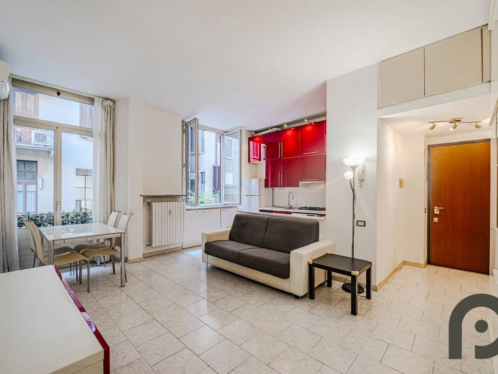 appartamento in vendita a Milano in zona Centro Direzionale