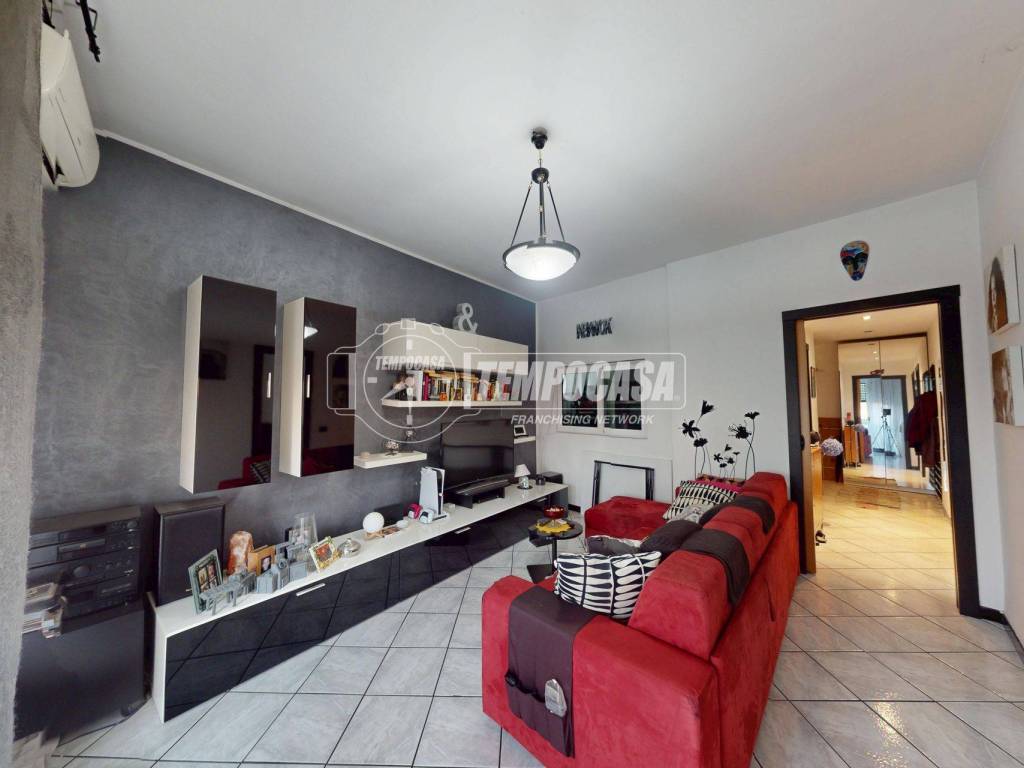 appartamento in vendita a Milano in zona Comasina