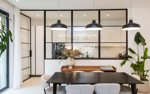 appartamento in vendita a Milano in zona Isola