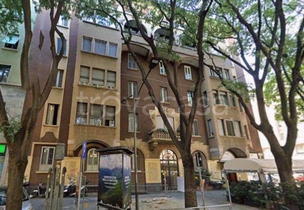 appartamento in vendita a Milano in zona Città Studi