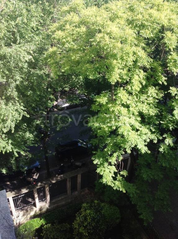 appartamento in vendita a Milano in zona Brera