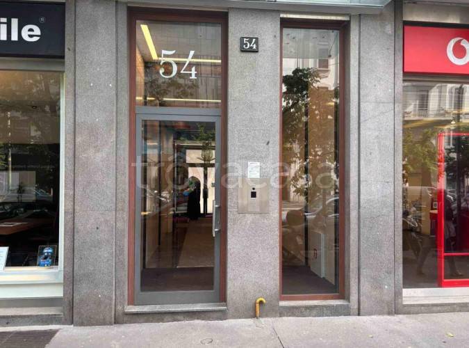 appartamento in vendita a Milano in zona Guastalla