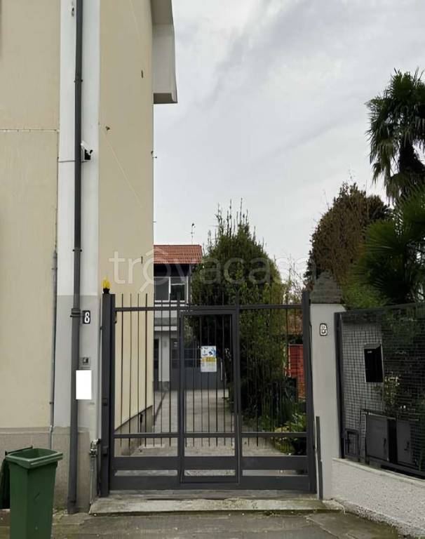 appartamento in vendita a Milano in zona Figino