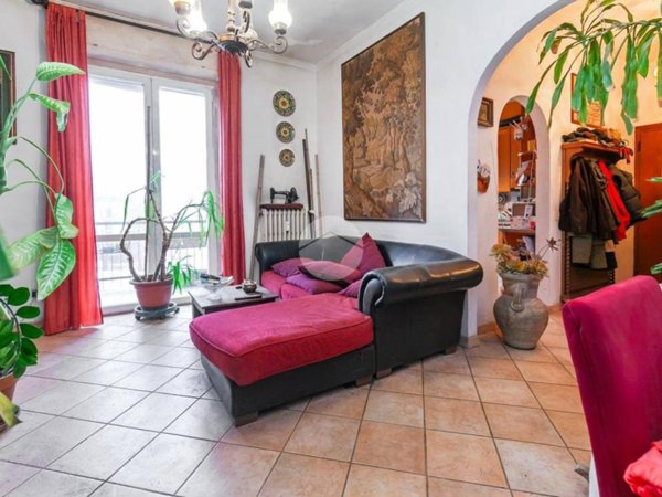 appartamento in vendita a Milano in zona Famagosta