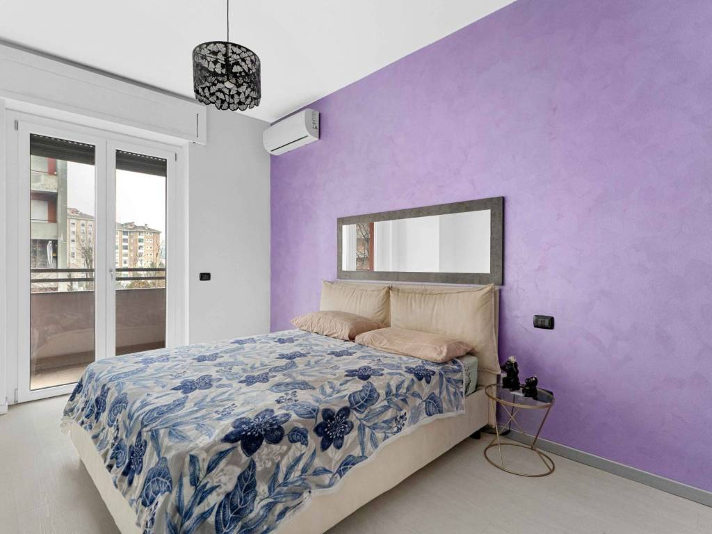 appartamento in vendita a Milano in zona Famagosta