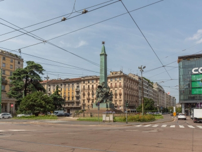 negozio in vendita a Milano in zona XXII Marzo