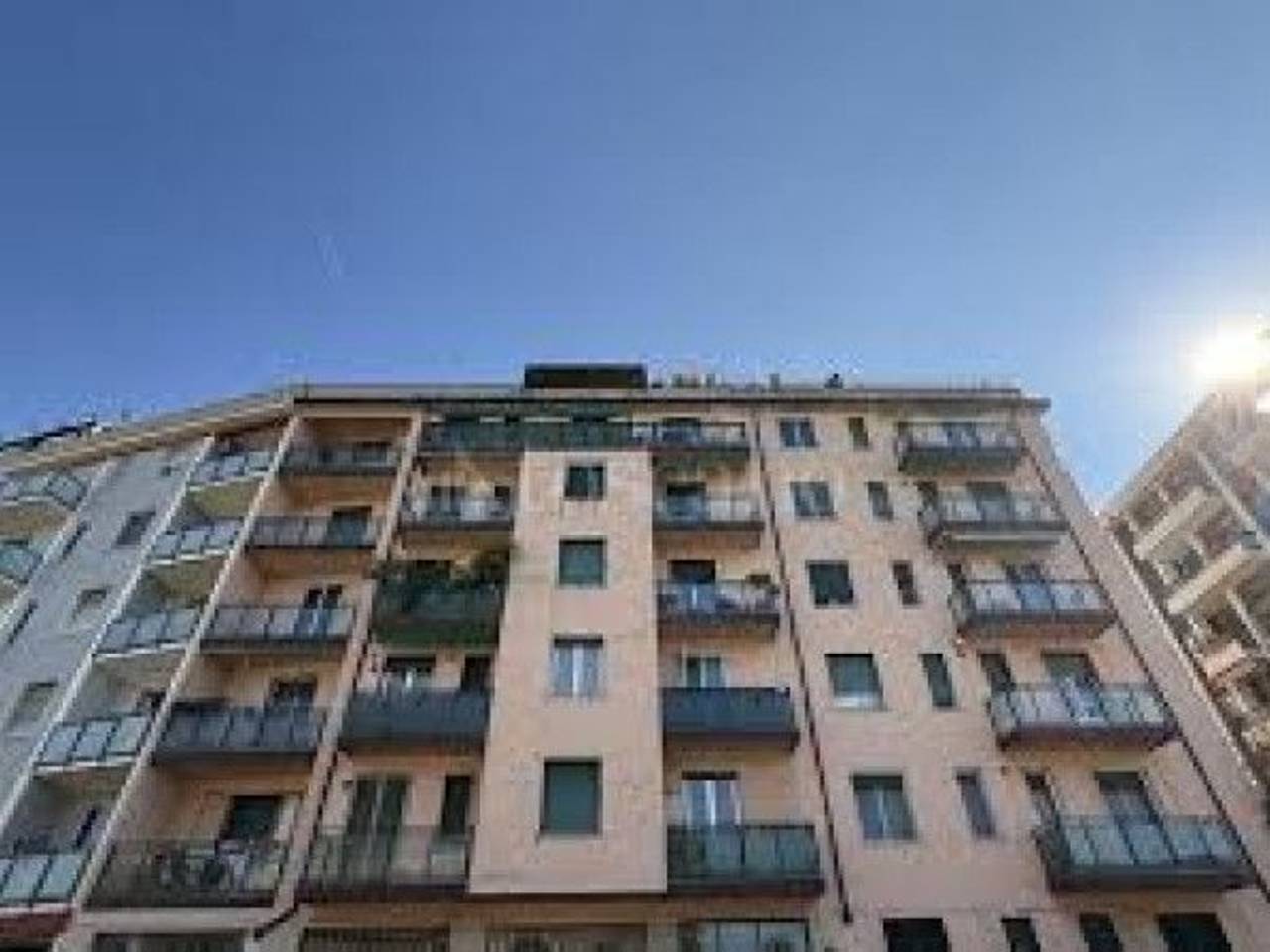 appartamento in vendita a Milano in zona Forze Armate