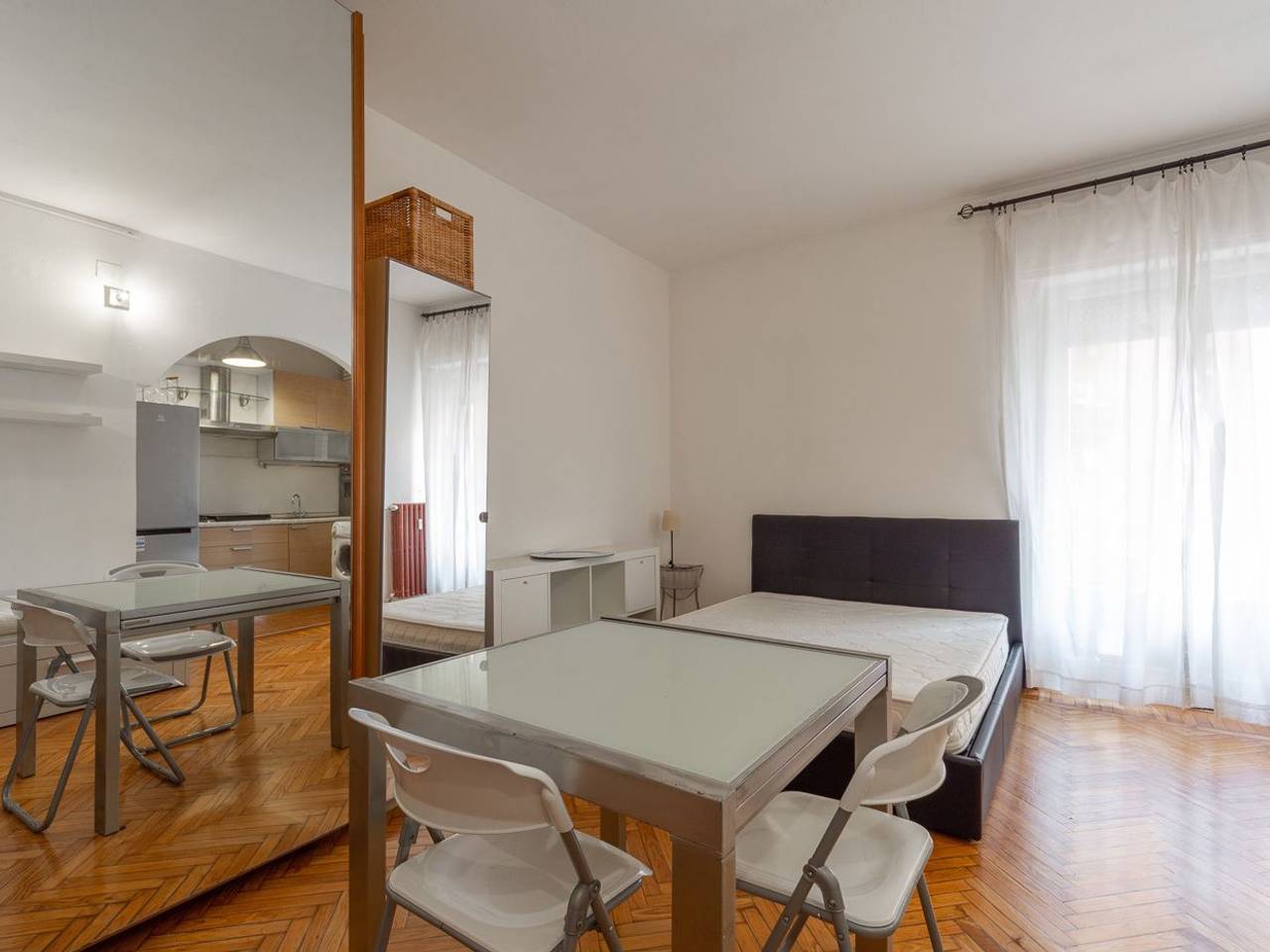 appartamento in vendita a Milano in zona Vigentino